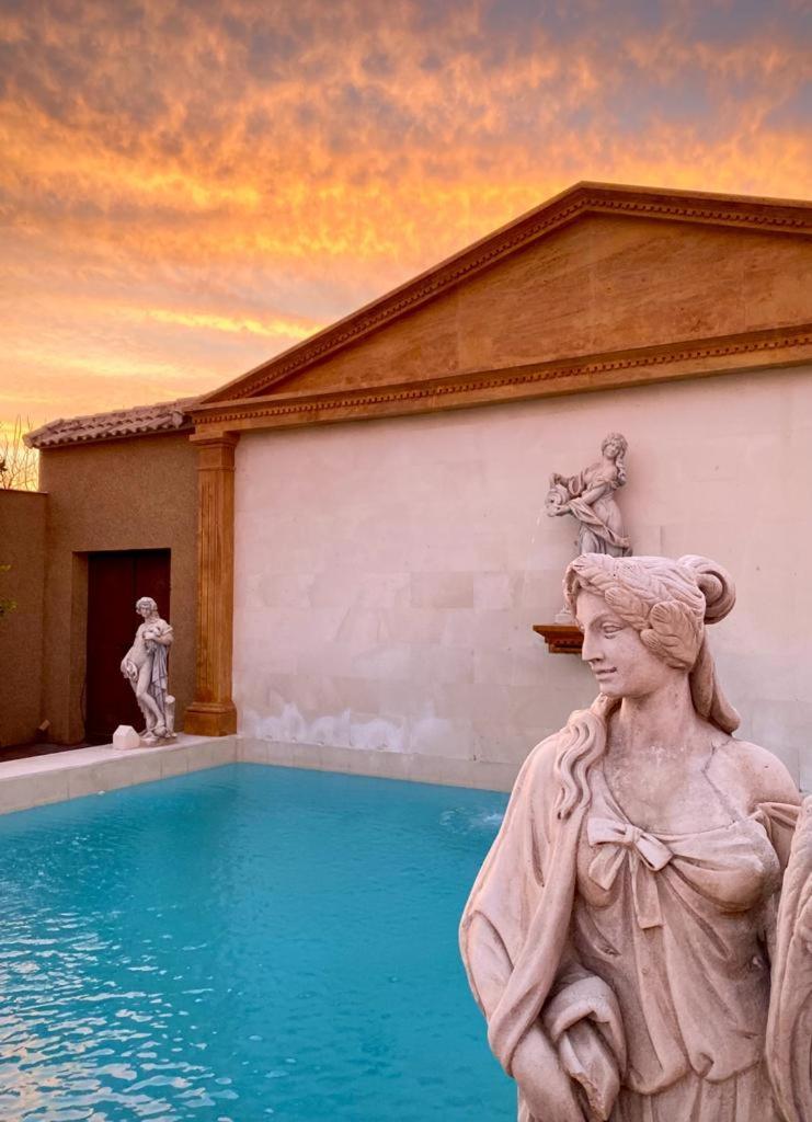 La Fuente Romana Campo-Nubes Exteriér fotografie